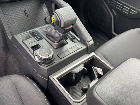 New 2025 Toyota Tacoma TRD Sport image 19