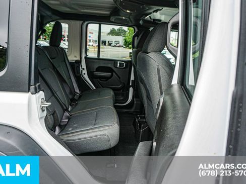 Used 2025 Jeep Wrangler Unlimited Sport AWD/4WD image 22