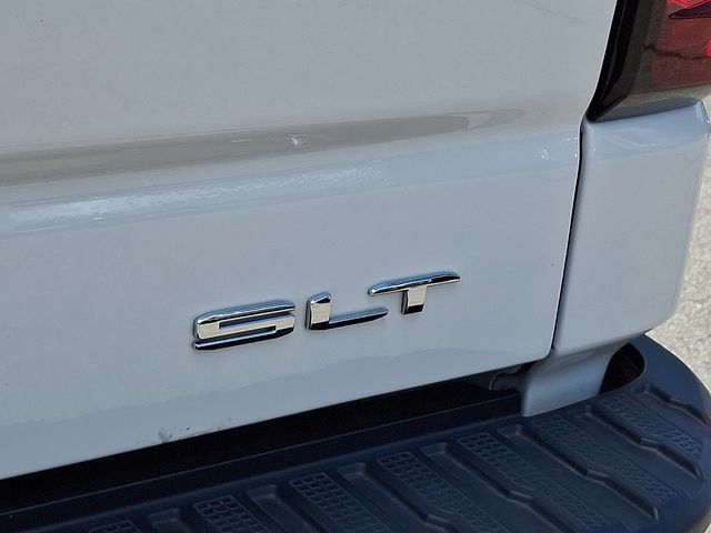 Used 2024 GMC Sierra 1500 SLT AWD/4WD image 31