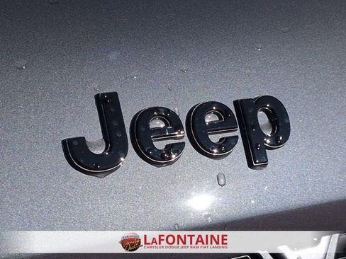 New 2026 Jeep Grand Cherokee L Limited w/ Limited Altitude Package AWD/4WD image 9
