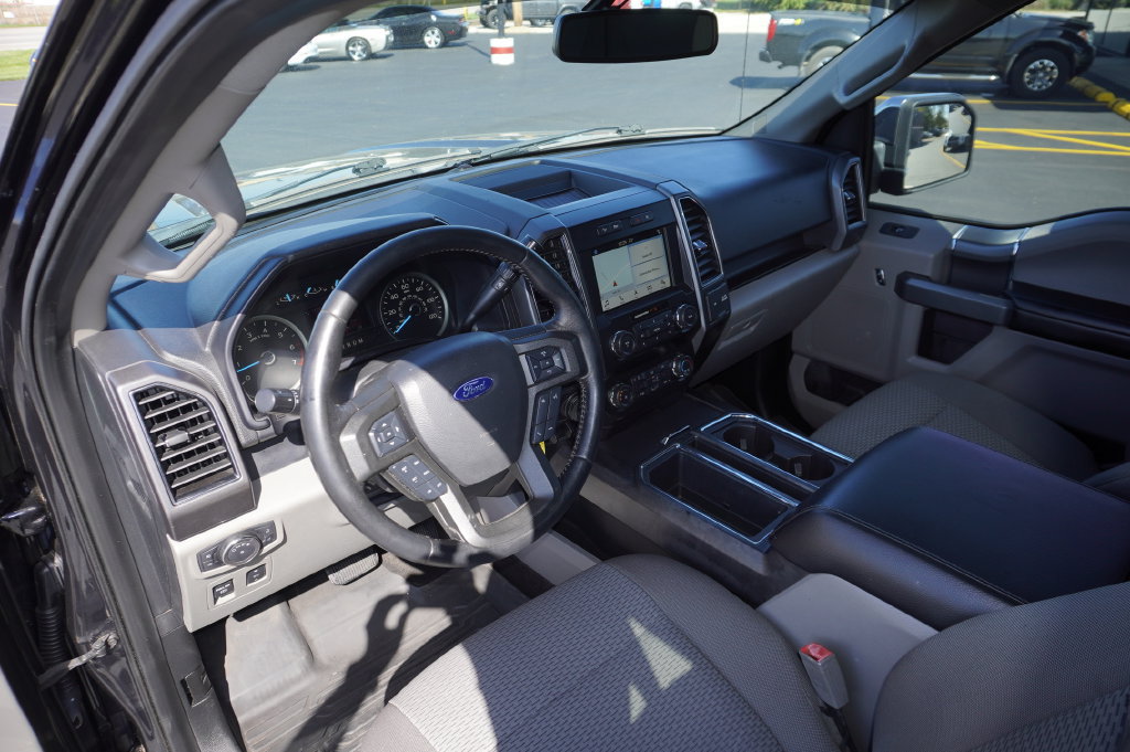 Used 2019 Ford F150 XLT w/ Equipment Group 302A Luxury AWD/4WD image 25