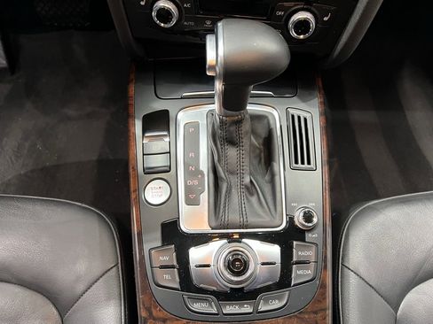 Used 2016 Audi A4 2.0T Premium Plus w/ Technology Package image 41