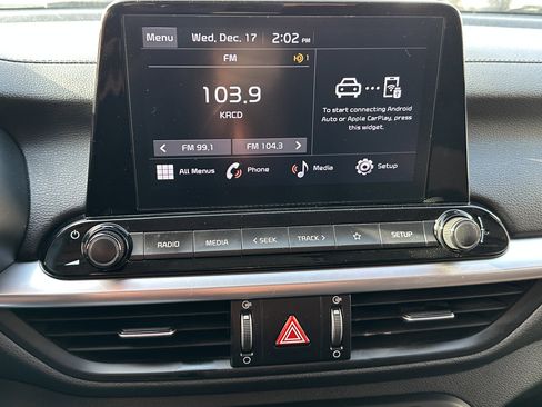 Used 2023 Kia Forte LXS w/ LXS Technology Package image 27