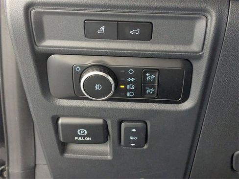 Used 2024 Ford Expedition Max Limited image 16