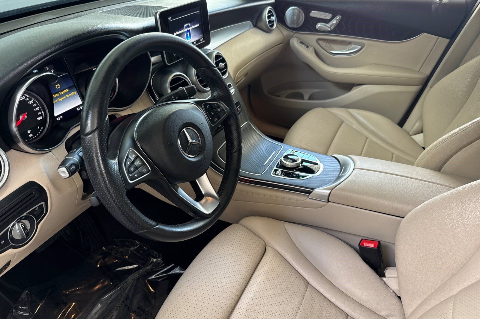 Used 2018 Mercedes-Benz GLC 300 4MATIC image 11