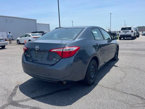 Used 2016 Toyota Corolla LE w/ Body Protection Package #1 FWD image 5
