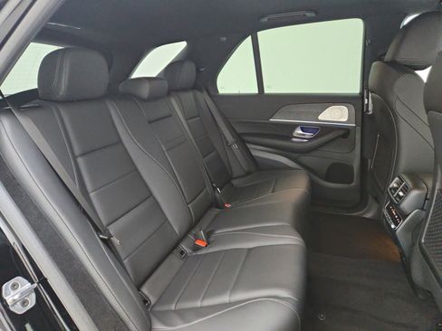 Certified 2025 Mercedes-Benz GLE 350 4MATIC image 15