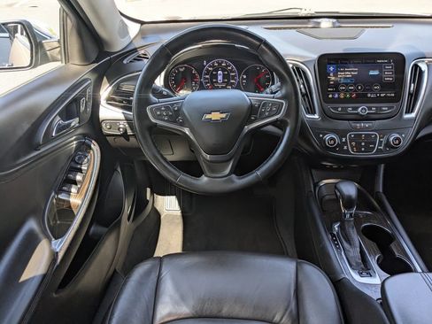Used 2024 Chevrolet Malibu LT FWD image 15