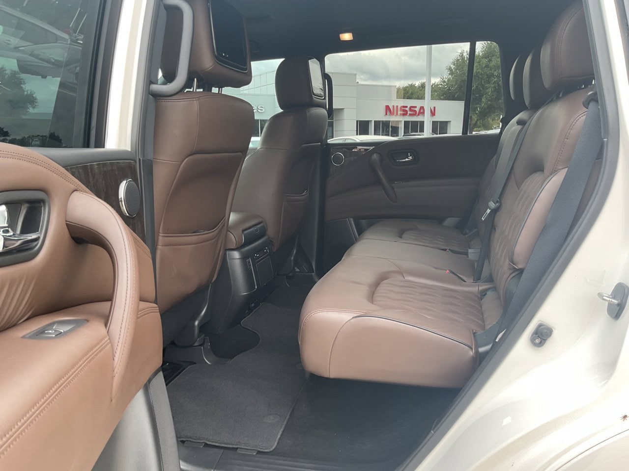 Used 2023 Nissan Armada Platinum w/ Cargo Package RWD image 11
