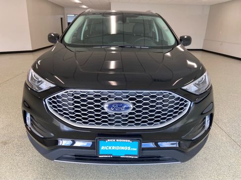 Used 2024 Ford Edge SEL w/ Convenience Package AWD/4WD image 5