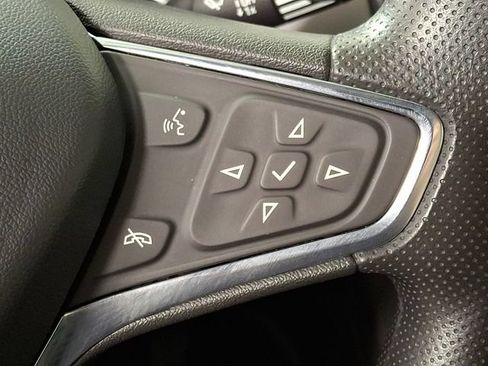 Used 2023 Chevrolet Equinox LS w/ Driver Confidence II Package AWD/4WD image 21