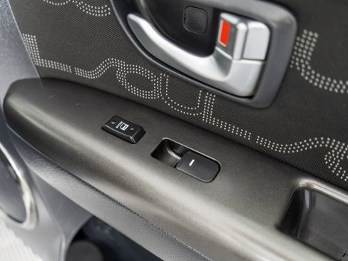 Used 2012 Kia Soul + image 9