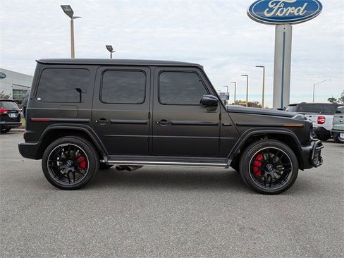 Used 2022 Mercedes-Benz G 63 AMG 4MATIC image 3