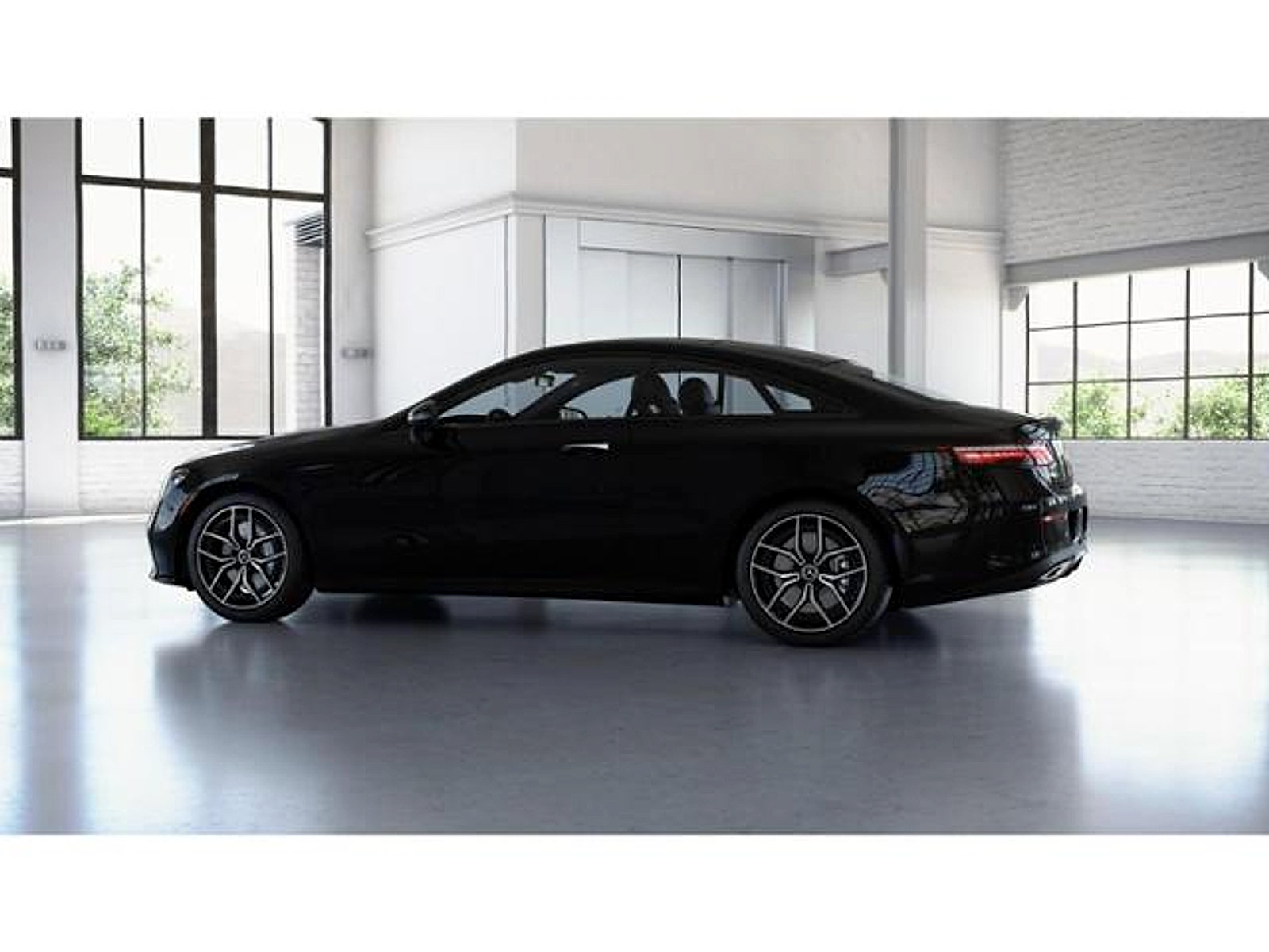 Used 2023 Mercedes-Benz E 450 Coupe image 32