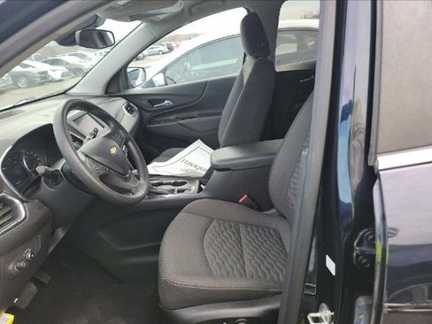 Used 2021 Chevrolet Equinox LT image 8