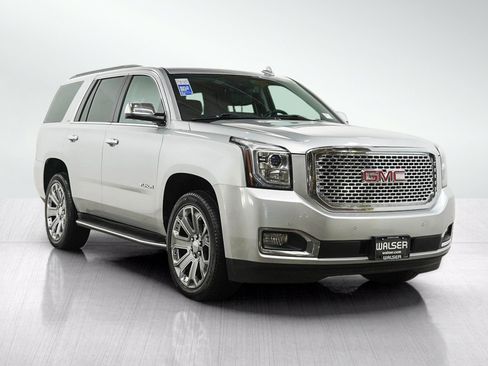 Used 2016 GMC Yukon SLT w/ Open Road Package AWD/4WD image 7