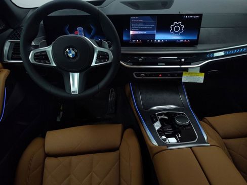 New 2026 BMW X5 xDrive40i w/ M Sport Package image 25