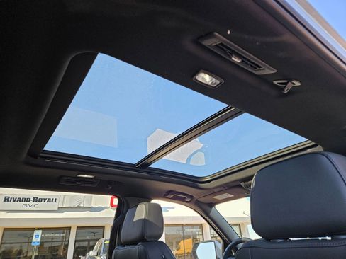 New 2026 GMC Yukon XL Denali w/ Sun & Power Step Package image 32