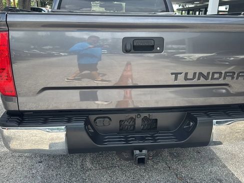 Used 2018 Toyota Tundra SR5 w/ TRD Off Road Package AWD/4WD image 45
