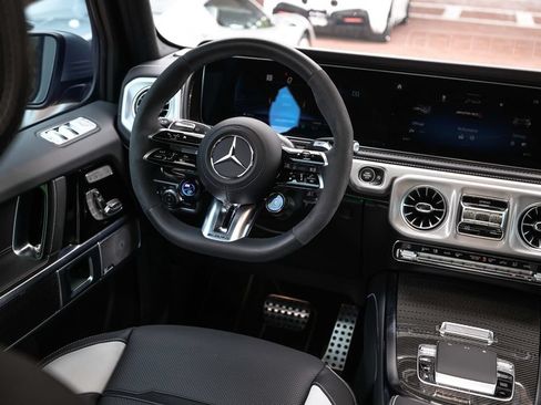 Used 2026 Mercedes-Benz G 63 AMG 4MATIC image 48