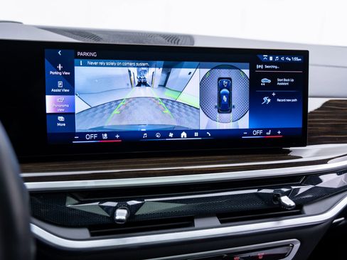 Certified 2024 BMW X5 xDrive40i w/ Executive Package image 25