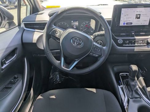Used 2024 Toyota Corolla SE FWD image 14