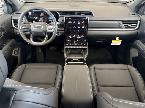 New 2027 GMC Terrain Elevation w/ Elevation Premium Package FWD image 21