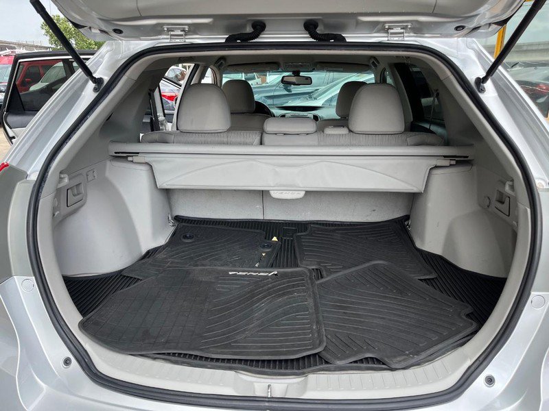 Used 2014 Toyota Venza LE FWD image 10