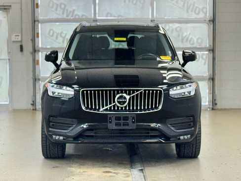 Used 2022 Volvo XC90 T6 Momentum w/ Advanced Package AWD/4WD image 2