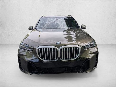 New 2026 BMW X5 xDrive50e AWD/4WD image 3