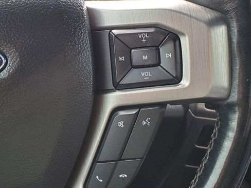 Used 2022 Ford F250 Platinum w/ Tremor Off-Road Package image 20