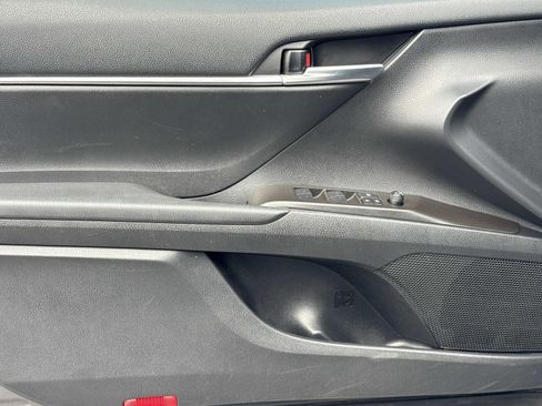 Used 2024 Toyota Camry SE image 24