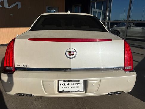 Used 2011 Cadillac DTS Premium w/ Driver Awareness Package FWD image 11
