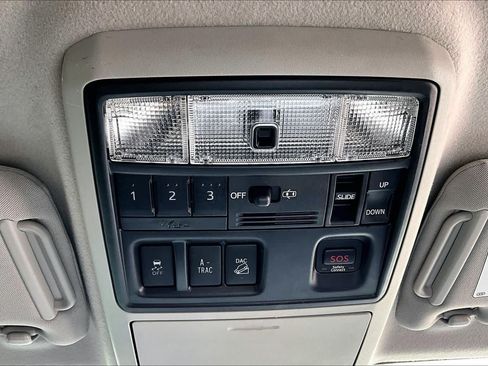 Used 2014 Toyota 4Runner Limited AWD/4WD image 34
