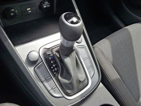Certified 2023 Hyundai Kona SEL AWD/4WD image 12