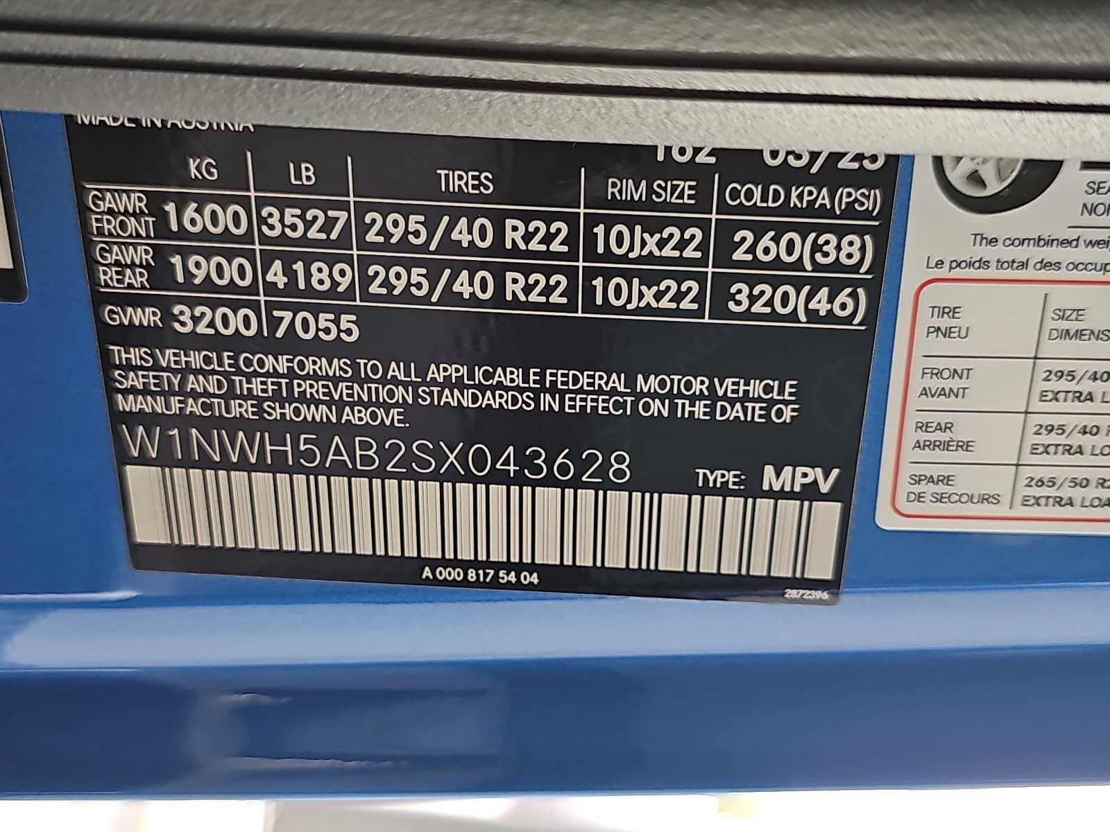Used 2025 Mercedes-Benz G 63 AMG 4MATIC image 33