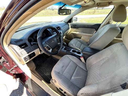 Used 2012 Ford Fusion SE image 3