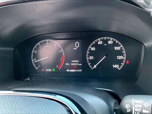 Used 2025 Honda CR-V EX-L image 12