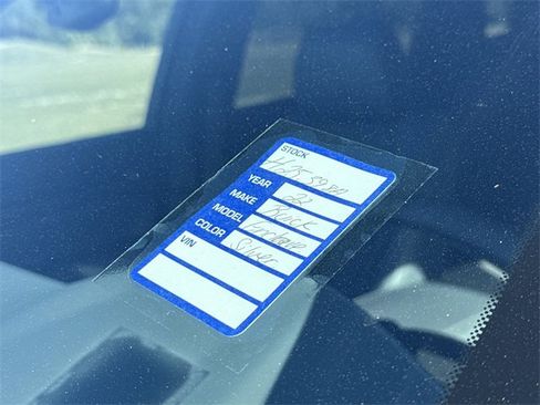 Used 2022 Buick Enclave Essence w/ Sport Touring Edition image 10