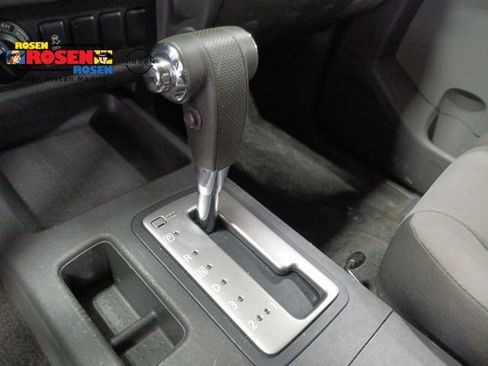 Used 2012 Nissan Xterra X AWD/4WD image 17