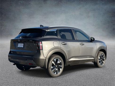 New 2026 Nissan Kicks SV w/ SV Premium Package image 2