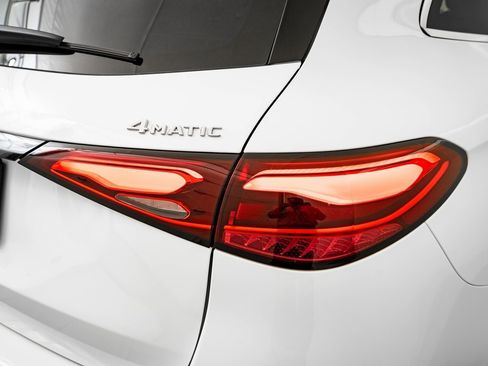 New 2026 Mercedes-Benz GLC 300 GLC 300 image 17