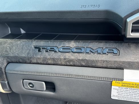 New 2025 Toyota Tacoma Limited AWD/4WD image 37