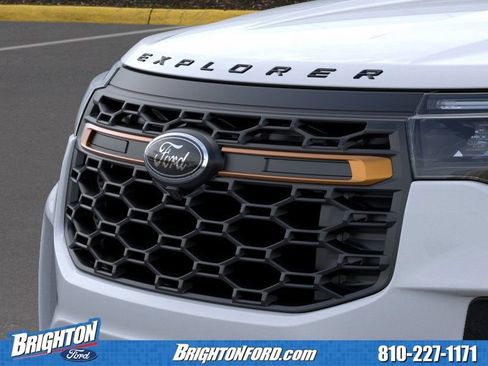Used 2026 Ford Explorer Tremor w/ Tremor Ultimate Package AWD/4WD image 18