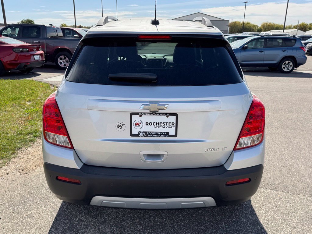 Used 2015 Chevrolet Trax LT w/ LT Sun and Sound Package FWD image 41