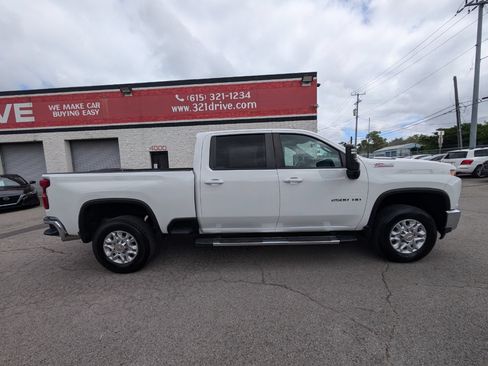 Used 2022 Chevrolet Silverado 2500 LT w/ Convenience Package AWD/4WD image 5