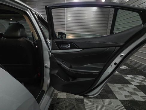 Used 2018 Nissan Maxima 3.5 SL FWD image 37