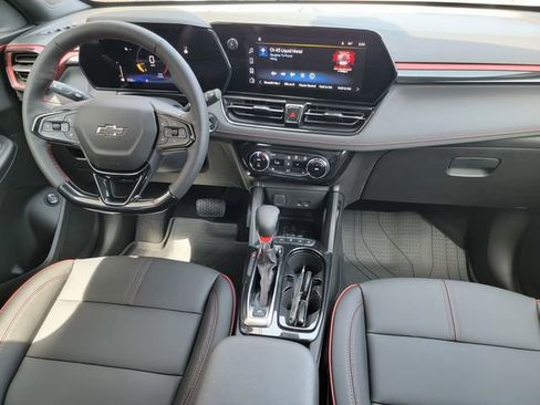 New 2025 Chevrolet TrailBlazer RS w/ Convenience Package image 32