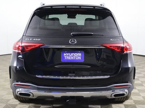 Used 2023 Mercedes-Benz GLE 450 4MATIC w/ AMG Line Exterior image 16