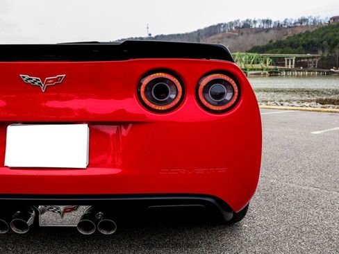 Used 2005 Chevrolet Corvette Convertible w/ Preferred Equipment Group image 73